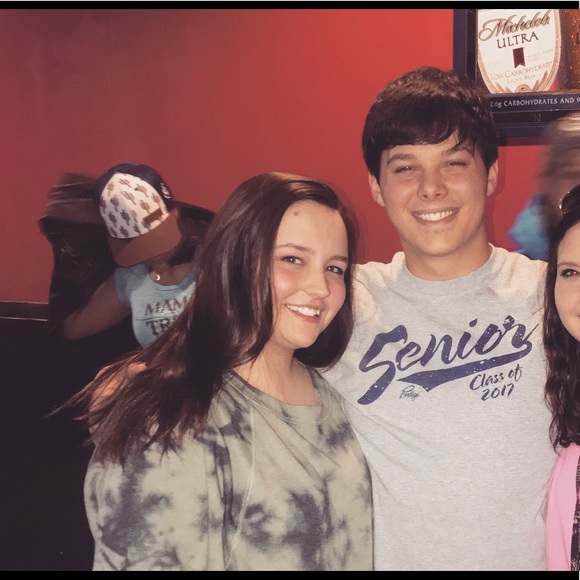 Meet your Posher, Hannah - Picture 1 of 1